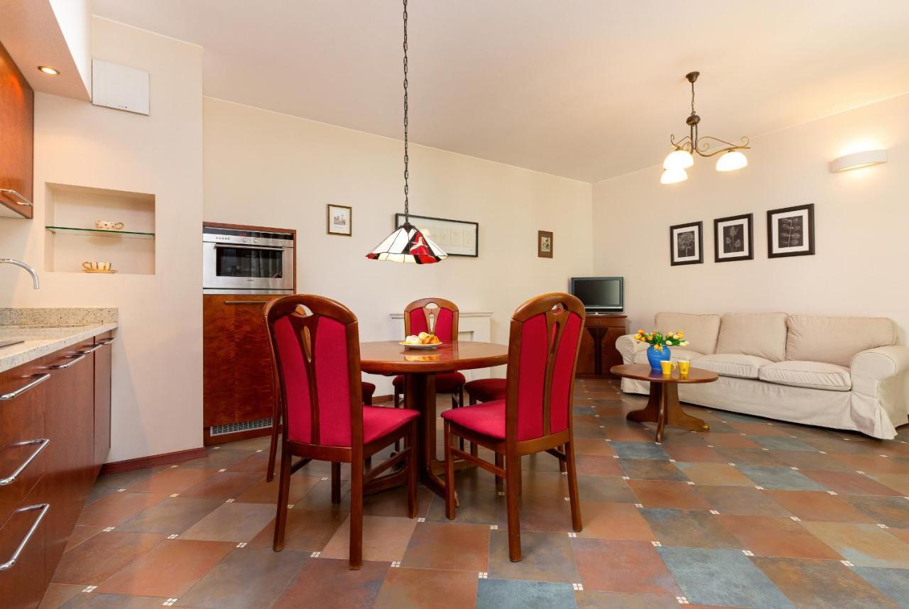 Apartments Mokotow Obrzezna By Noclegi Renters Warsawa Bagian luar foto